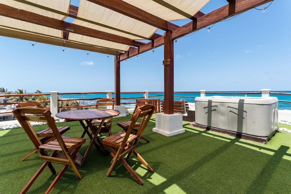 Villa With Ocean View, Pool, Restaurant And Rooftop Isla Mujeres Exterior foto